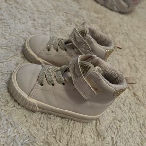 H&M toddler boots size 6 used once
